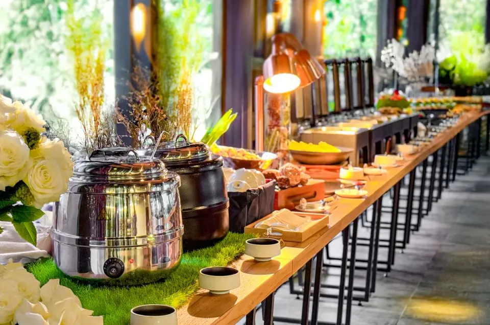 LOHERB buffet table with food and drinks
